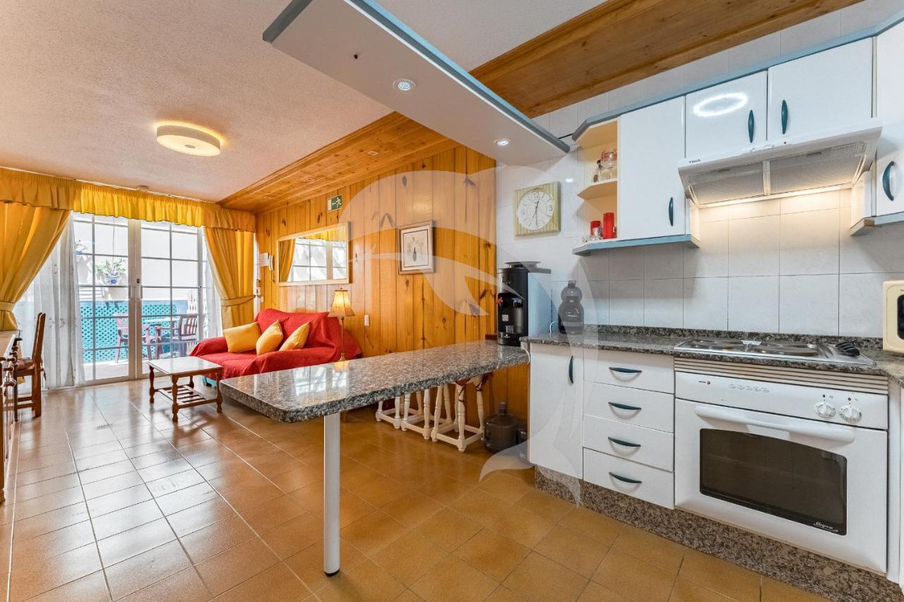 אל מדאנו Apartamentos Los Delfines מראה חיצוני תמונה