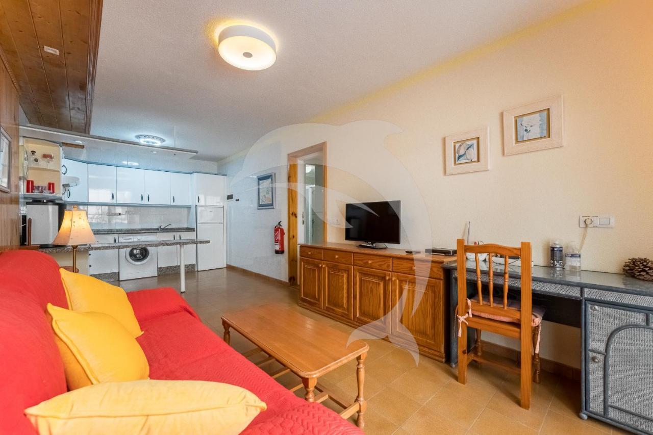 אל מדאנו Apartamentos Los Delfines מראה חיצוני תמונה