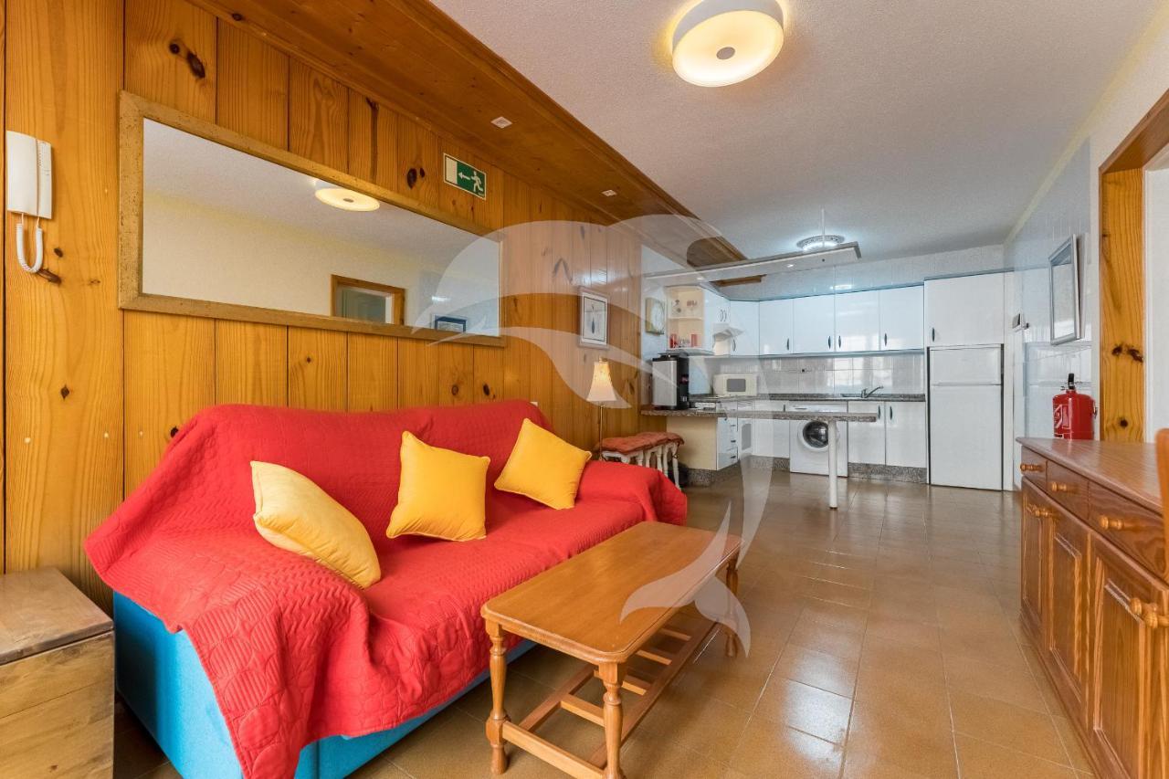 אל מדאנו Apartamentos Los Delfines מראה חיצוני תמונה