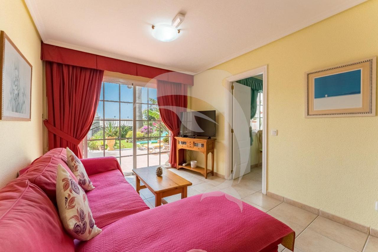 אל מדאנו Apartamentos Los Delfines מראה חיצוני תמונה
