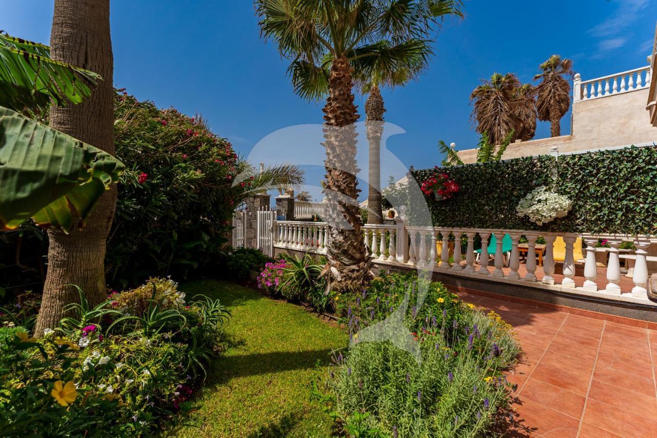 אל מדאנו Apartamentos Los Delfines מראה חיצוני תמונה