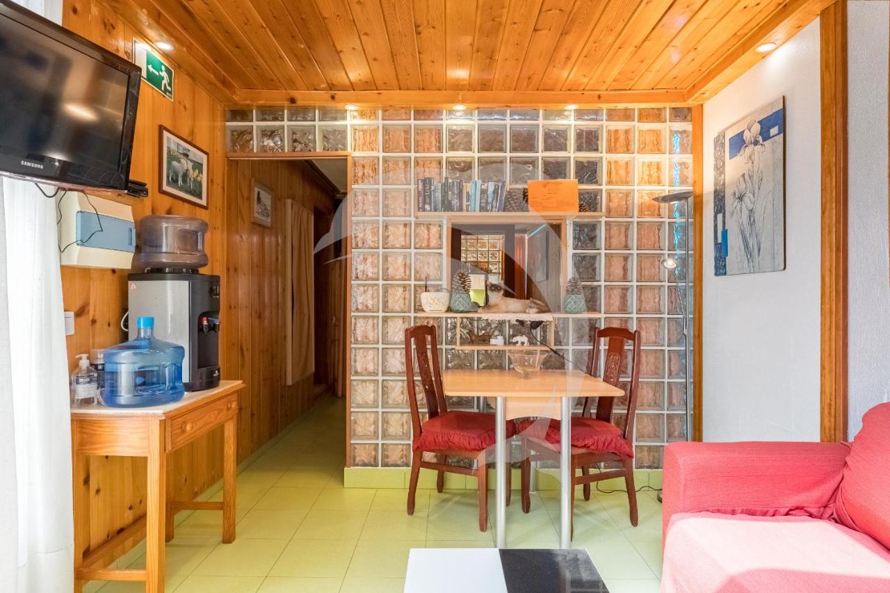 אל מדאנו Apartamentos Los Delfines מראה חיצוני תמונה